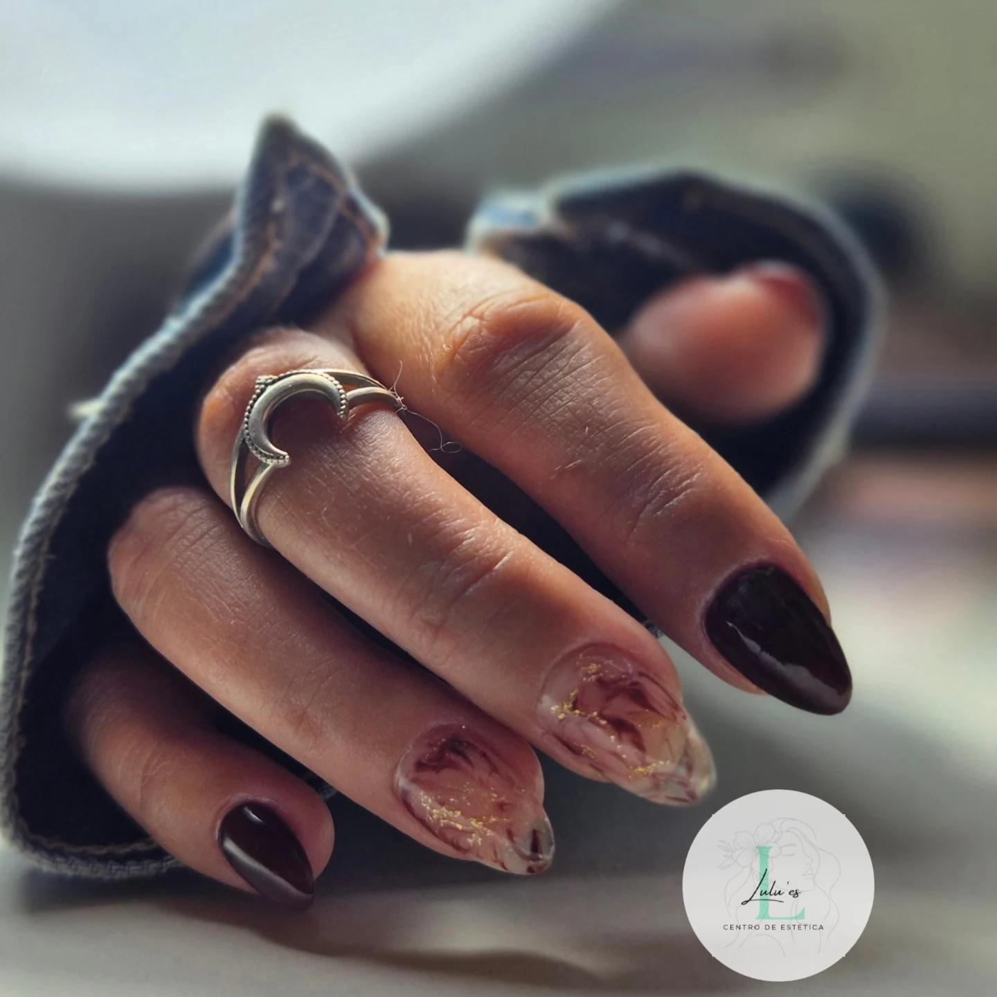 Nail art oscuro